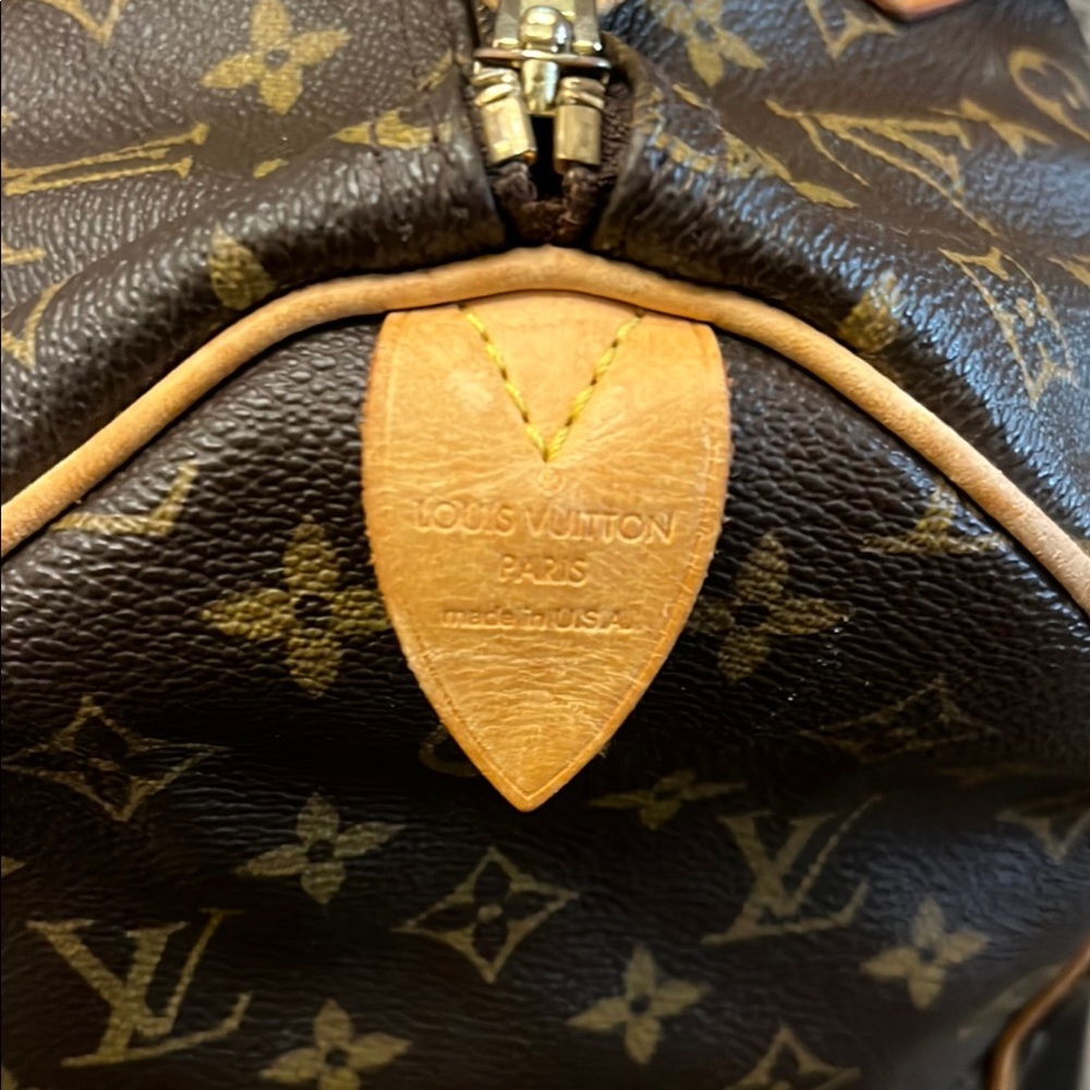 Louis Vuitton Brown Monogram Speedy Bag - Picture 6 of 10